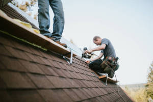 Local Roofers in East Weymouth, MA